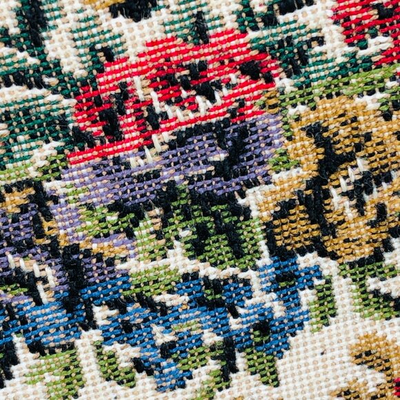 Vintage Needlepoint Tapestry Coin Purse: Victorian Floral - Gold Tone Clutch - Picture 5 of 10